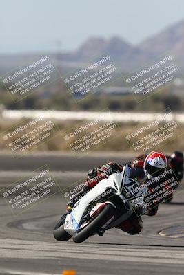 media/Nov-30-2025-TrackXperience (Sun) [[c0061d280f]]/1-Level 3/Session 4 (Turn11)/